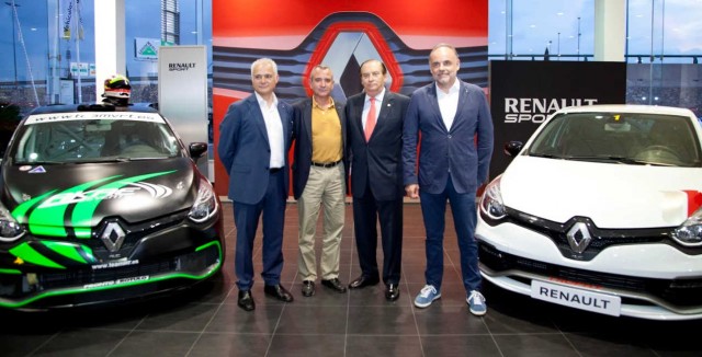 Valencia  recibe  a  los expertos  del  motor  para  presentar  la  Renault  Sport  de  Cheste  