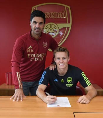 Odegaard renueva con el Arsenal hasta 2028