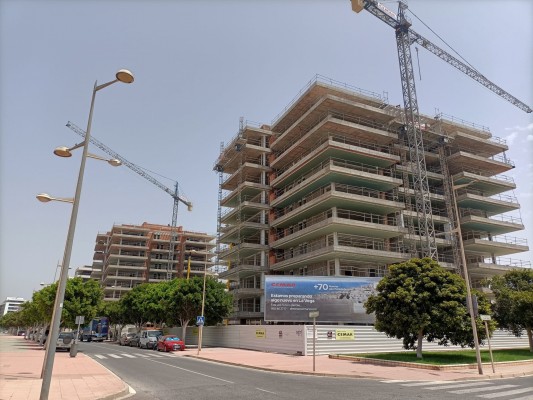 La obra nueva crece (poco) en la Región: solo están en construcción 61 viviendas más que en 2022 