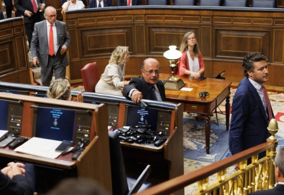 La Paella Rusa | ¿Cuántos pinganillos hacen falta para romper España de una vez?