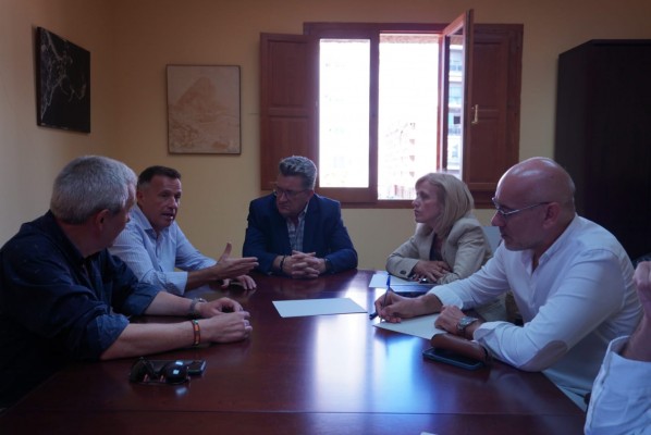 Borriana se reúne con la Dirección General de Costas para abrir el puerto a la ciudad