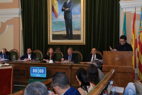 Compromís pide explicaciones a Carrasco 