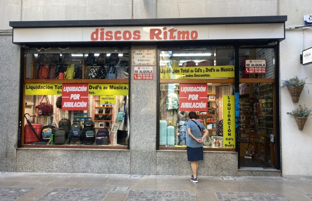 Discos Ritmo bajará la persiana en enero tras 45 años de resistencia