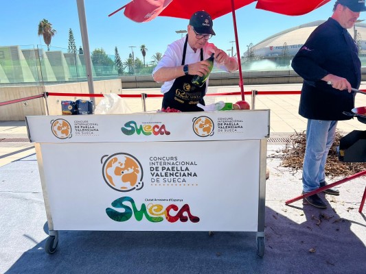 Sueca, capital mundial de la paella, presente en la celebración del World Paella Day