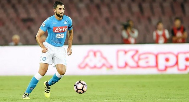 El Nápoles recupera toda la fuerza en el futuro de Albiol