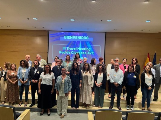 Alicante renueva su unión a la Red de Ciudades AVE para reforzar su promoción turística