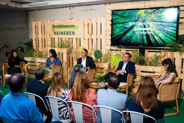 Heineken se acerca a sus objetivos de sostenibilidad tras invertir en dos años más de 30 millones de euros