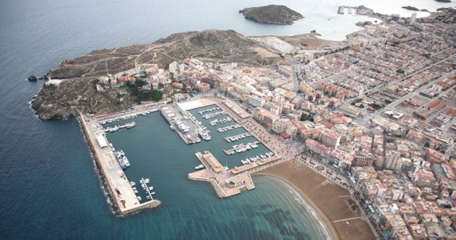 Mazarrón quiere dar el salto al turismo de cruceros: hace los deberes para 2024
