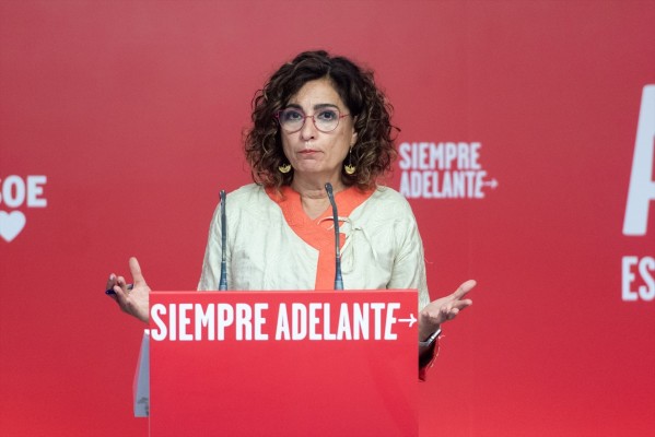 Montero insiste en las conversaciones 