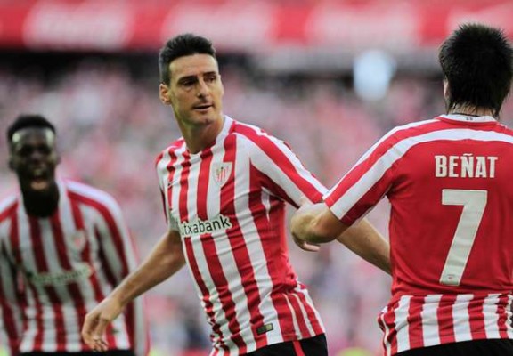 El Athletic se impone al Sevilla y sigue en línea ascendente