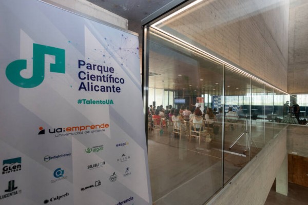 La UA encaja facultades en la expansión del Parque Científico para que Alicante gane suelo industrial