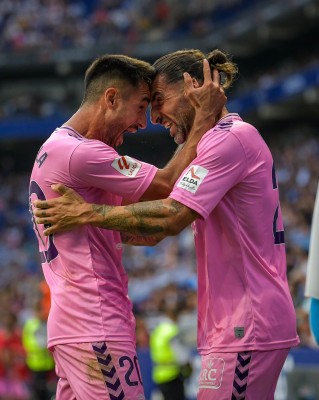 El Eldense de Estévez encuentra el camino hacia el gol desde ambas bandas