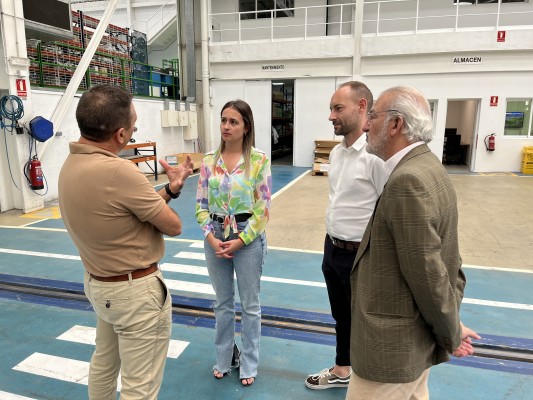 Stadler arranca la producción en la Vall d'Uixó con 58 empleados y prevé seguir contratando personal
