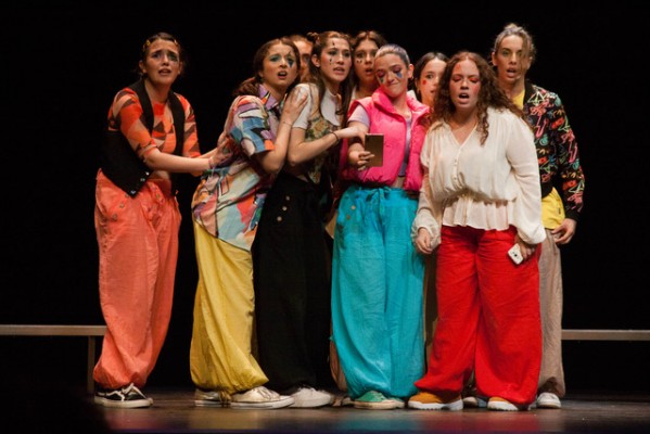 Si los jóvenes no van al teatro, el teatro irá donde estén los jóvenes de Alicante