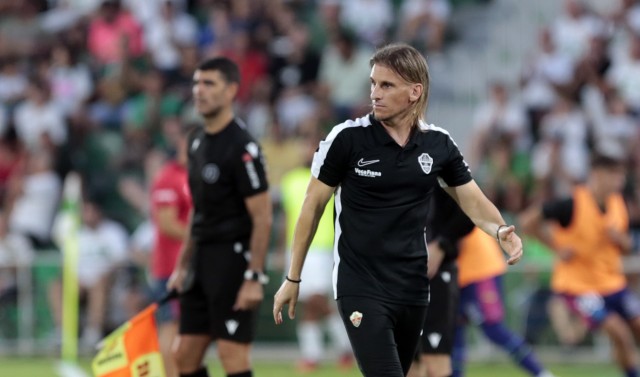 Beccacece ha utilizado a 23 jugadores y dos de ellos ya no están en la plantilla: Milla y Boyé
