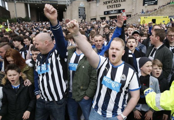 Acuchillado un aficionado del Newcastle en Milán