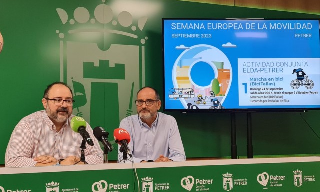 Elda y Petrer organizan otra edición de 'Bicifallas' para conocer los monumentos falleros en bicicleta