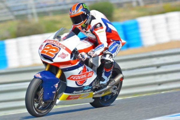 Sam Lowes suma su segundo triunfo del año y Alex Márquez su primer podio