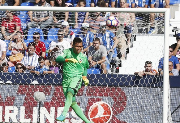 Diego Alves ya es el portero con más penaltis parados en la historia de la liga