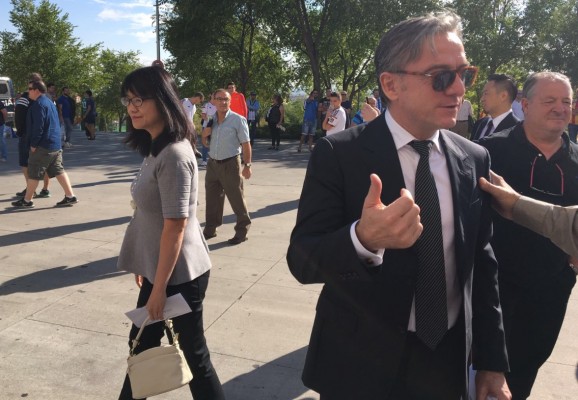 Suso y Layhoon se quedan en Madrid y esperan cerrar pronto el nuevo inquilino del banquillo 