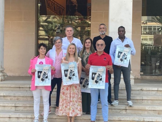 El comercio de Pla-Carolinas organiza una jornada solidaria por el cáncer de mama