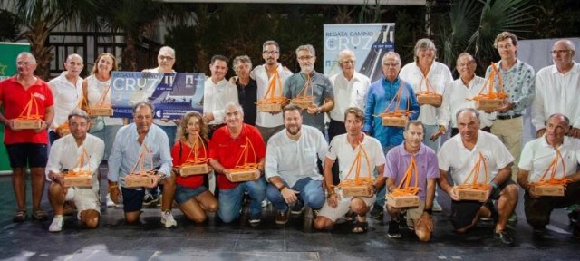La VII Regata Camino de la Cruz corona al Kawan y al Fenicio en San Pedro del Pinatar 