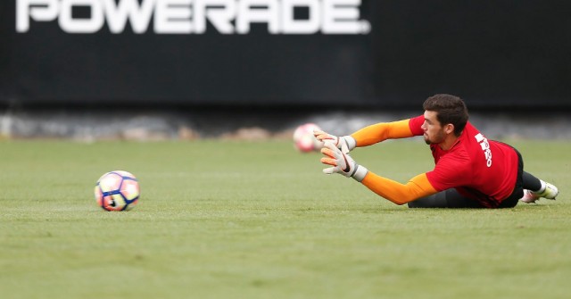 Mathew Ryan vuelve a ejercitarse con el grupo