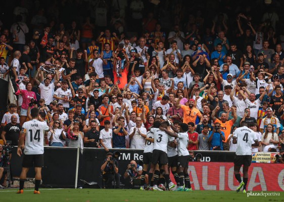 El Valencia firmó ante el Atlético la victoria más holgada con Baraja
