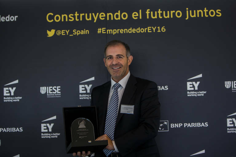Guzmán Global dispara su beneficio hasta los 53 millones por la venta de su filial de polímeros