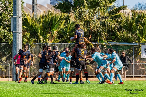 Les Abelles afrontan amistosos contra el Barça este fin de semana