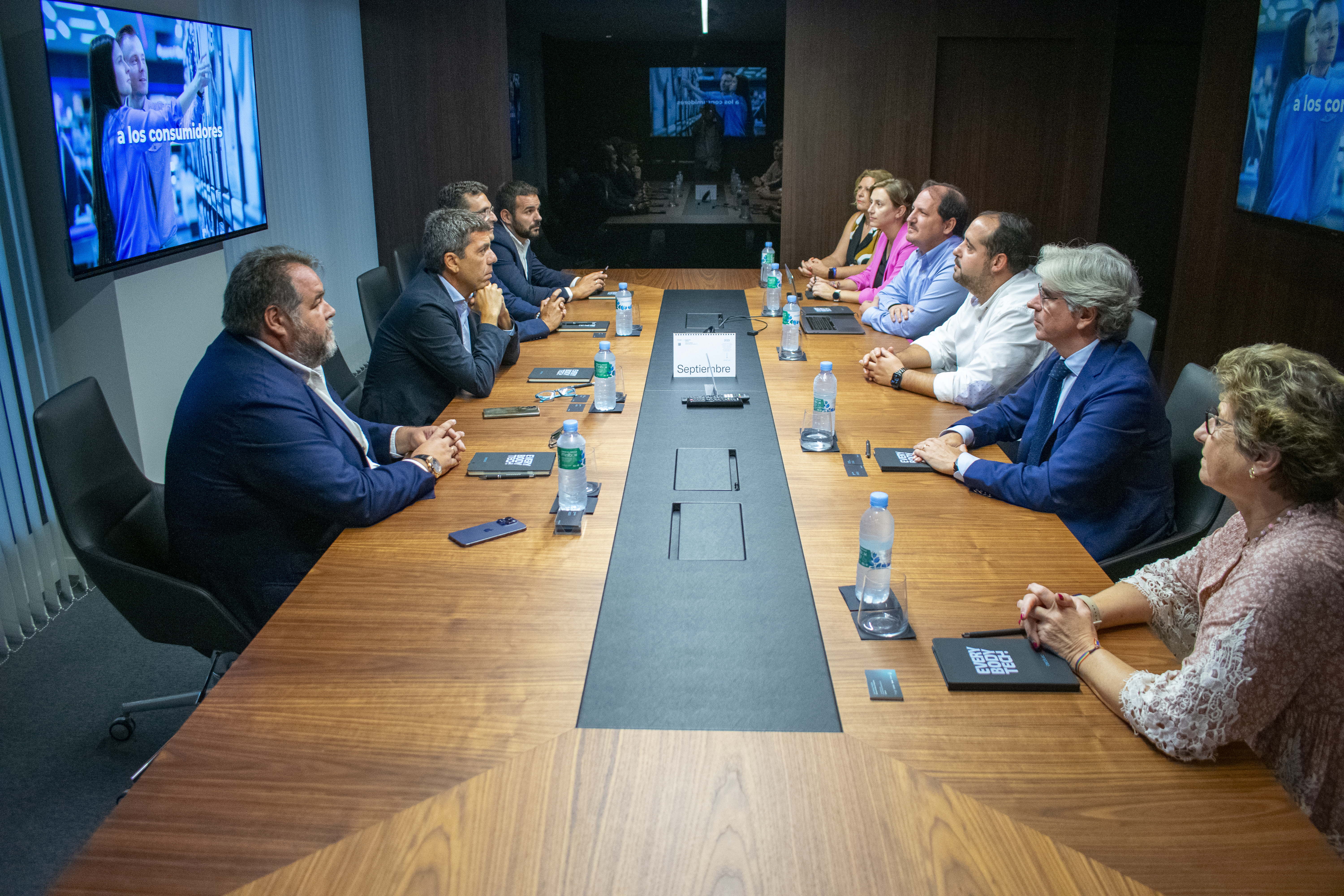 Visita Mazón al Ayuntamiento de Alfafar. Foto: Ajuntament d'Alfafar - 