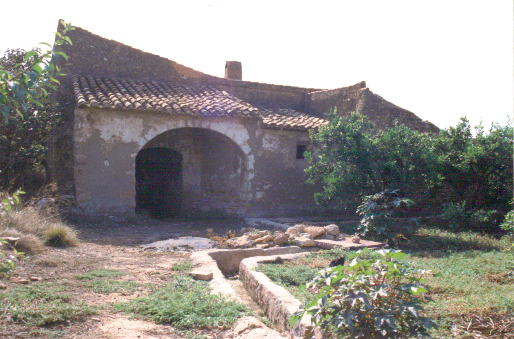 Advierten del deterioro del Molino de la Roqueta y las pinturas del convento del Carmen de Vila-real 