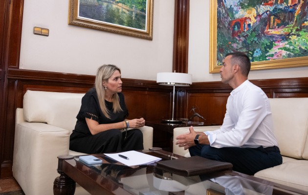 Barrachina reitera la alianza entre instituciones para generar oportunidades en el interior