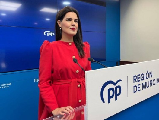 Miriam Guardiola se convierte en la primera ciezana en ser diputada en el Congreso