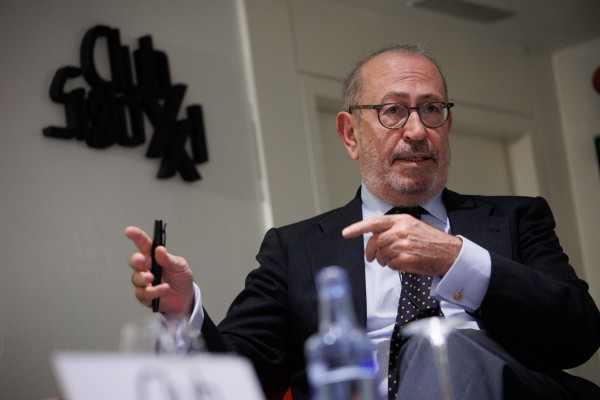 El PSOE expulsa a Nicolás Redondo por 