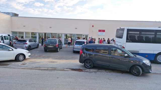PSOE Torrent solicita que el Ayuntamiento se haga cargo de los autobuses de los CEE de la localidad
