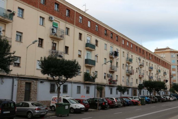 La empresa de la cruz renuncia al contrato de las 120 viviendas sociales y Becsa hará la obra