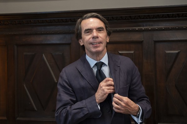 Aznar tilda de 