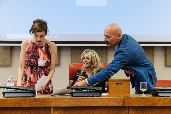 Sumar cierra la dirección política de su grupo parlamentario con puestos para todos los partidos