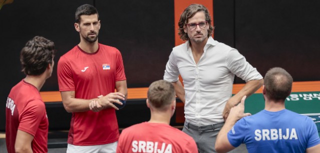 Djokovic se ejercita en València y apunta al duelo con España