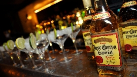 El fabricante del tequila José Cuervo gana un 354% más en el tercer trimestre de 2025