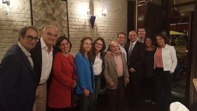La variopinta cena europea de Oltra con Punset, Guerrero, Sebastià y... González Pons