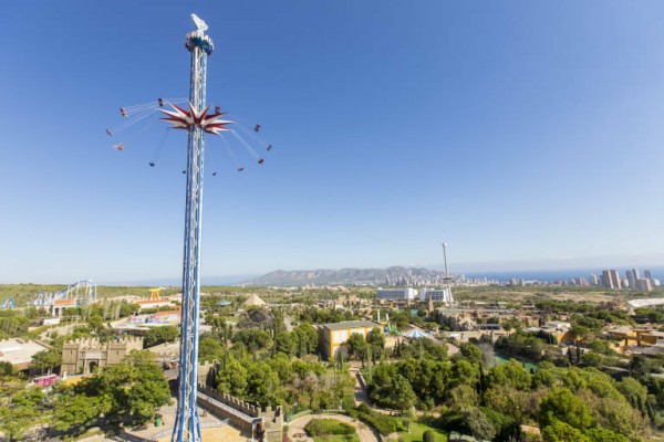 Terra Mítica pone en marcha un proyecto para producir su propia energía renovable