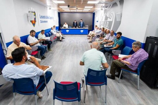 El FROG propone completar el Consejo de Danvila con miembros de las otras dos candidaturas al control del Levante