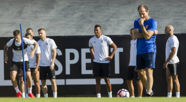 Álvaro Medrán da el susto en la sesión matinal