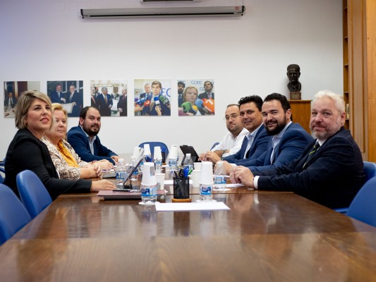 Los ayuntamientos costeros apuestan por la conexión de FEVE desde San Pedro del Pinatar a La Manga
