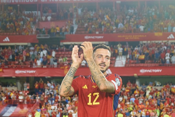 Joselu, cuatro tantos en seis partidos con España: 