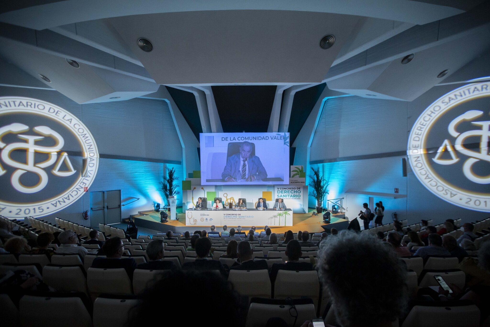 La ADSCV y los colegios profesionales proponen a la Generalitat un Pacto Sanitario por la estabilidad del sector