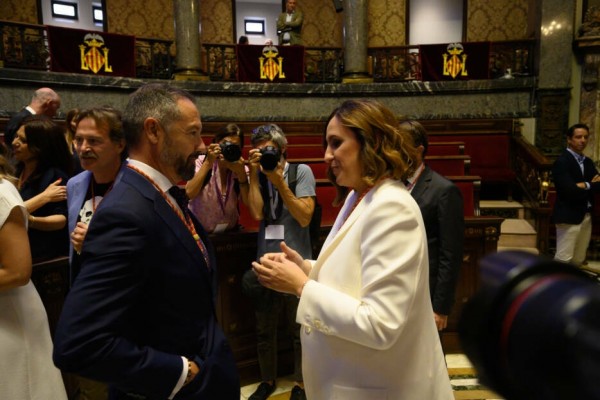 Vox reaparece dos meses después para recordarle a Catalá que gobierna en minoría