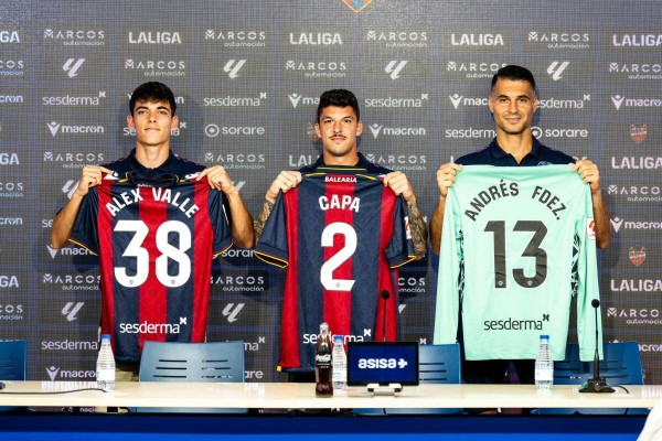 Andrés Fernández, único levantinista sin minutos tras el debut de Fabrício y Blesa